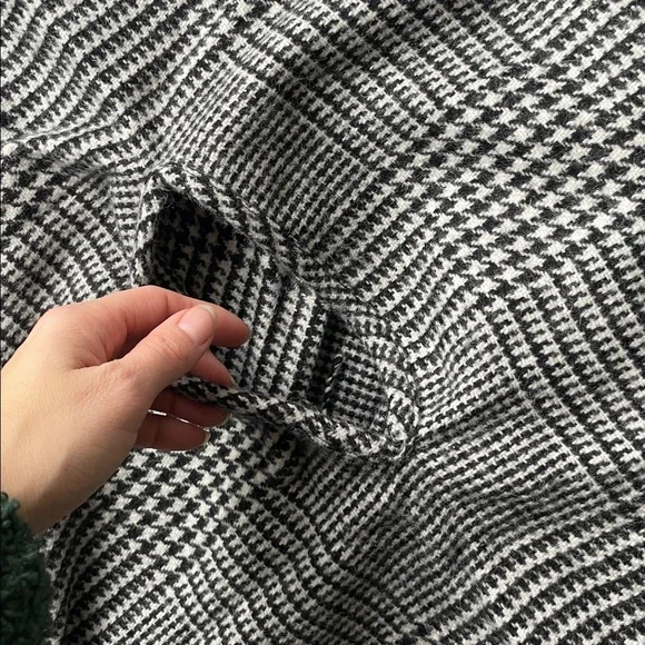 J. Crew Black and White Houndstooth Poncho Wrap - Picture 8 of 9